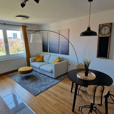 Midnight Blue Oasis - Center, Free Parking Apartamento Zagreb Exterior foto
