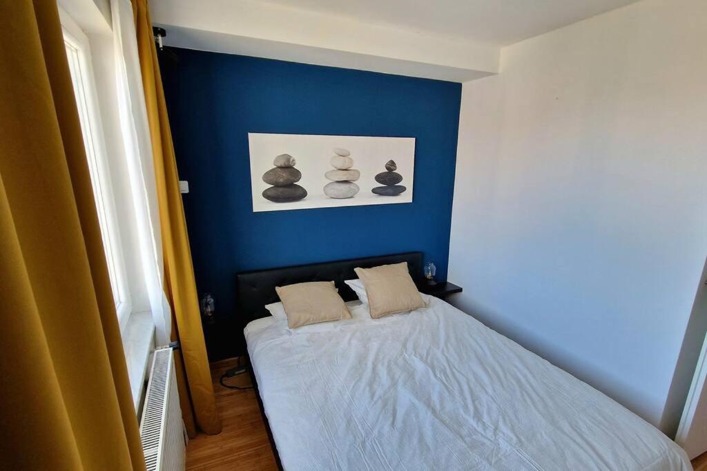 Midnight Blue Oasis - Center, Free Parking Apartamento Zagreb Exterior foto